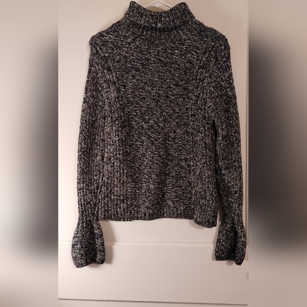 Women's Tribal LG Cable Knit Heavy Black White Gray Sweater